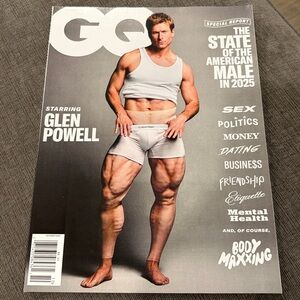 GQ Magazine - October 2025 - Glen Powell     men’s magazines